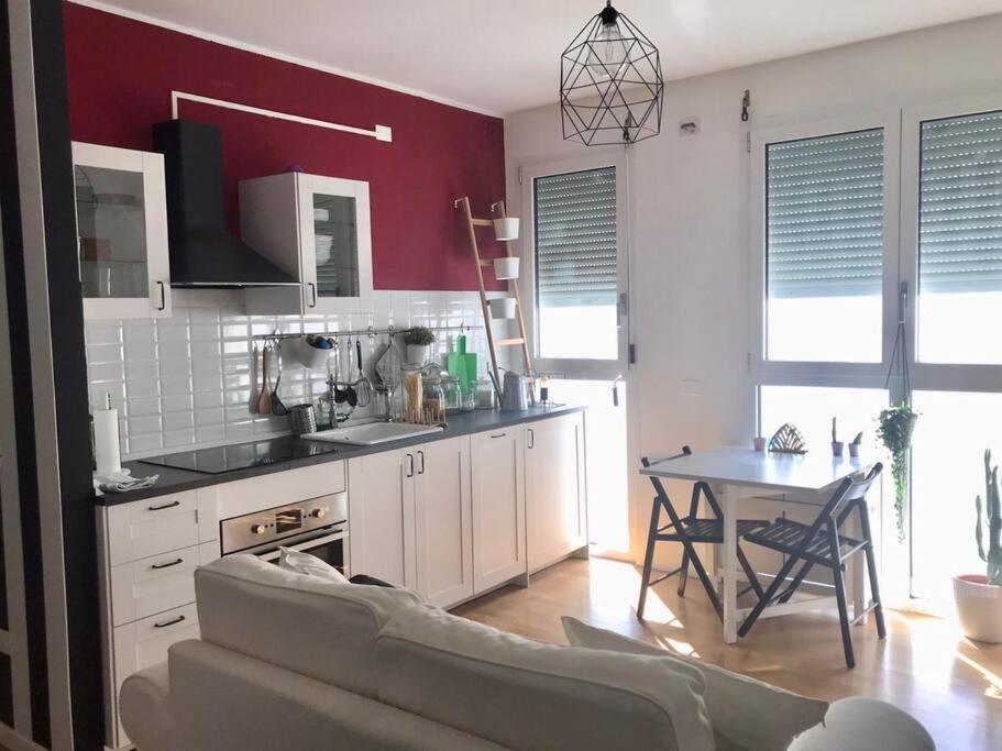 Ferienwohnung Comodo Bilocale Nuovo Milano Exterior foto