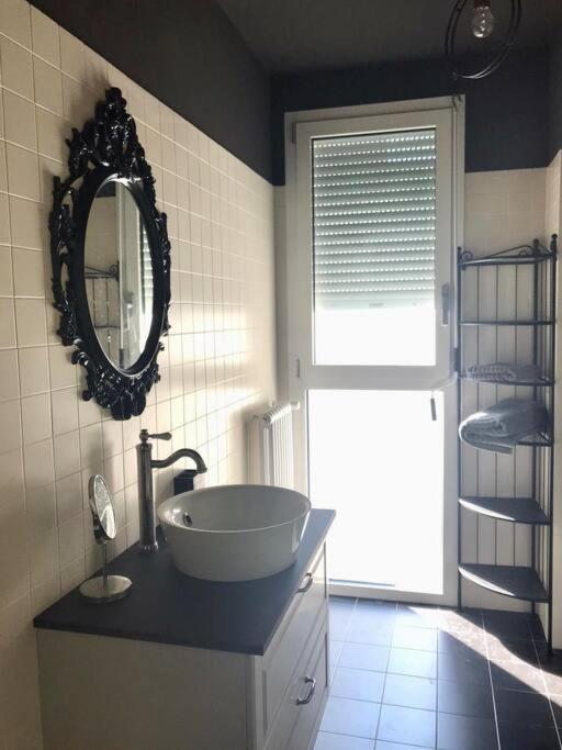 Ferienwohnung Comodo Bilocale Nuovo Milano Exterior foto